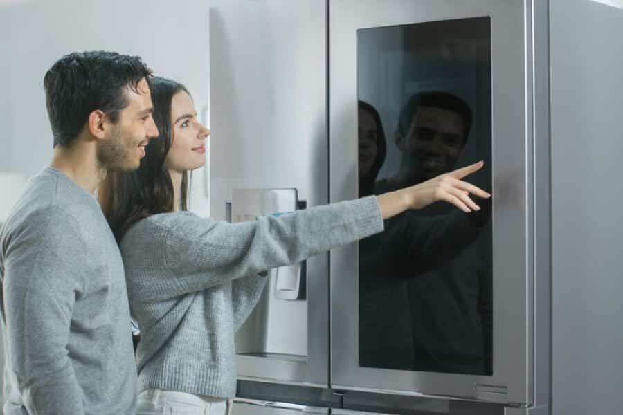 signs your samsung smart fridge needs repairing