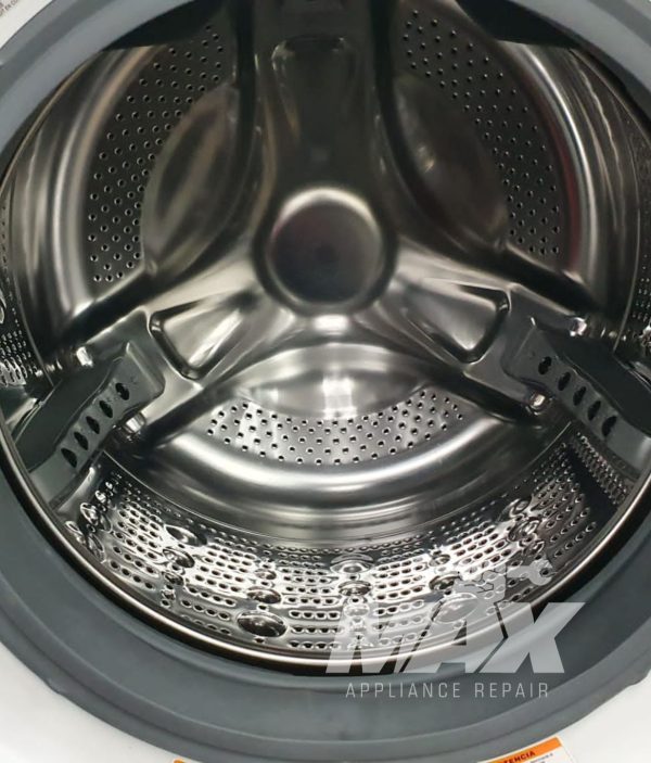 LG WM2050CW Washing Machine